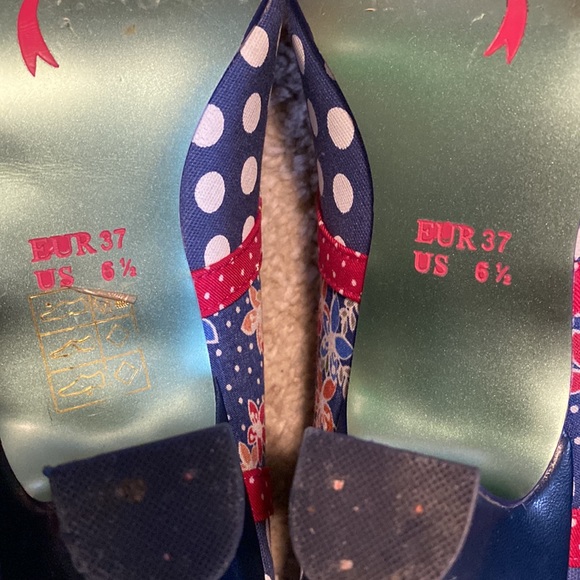 SHAKE IT POETIC LICENCE VINTAGE POLKA DOT HEELS - Picture 6 of 7